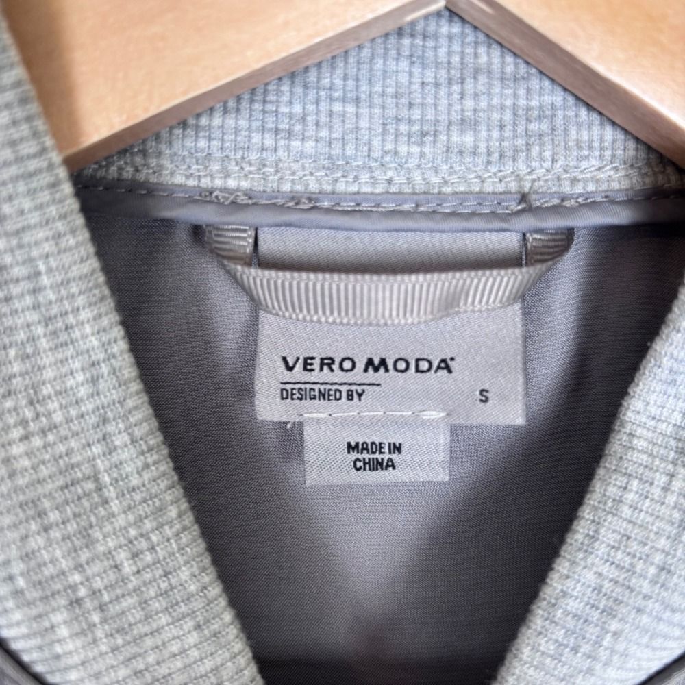 Vero Moda Bomber Jacket Lightweight Casual Zip Up Gray Small - Picture 3 of 9